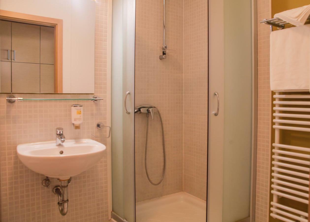 Hotel Veter Ruse Dış mekan fotoğraf